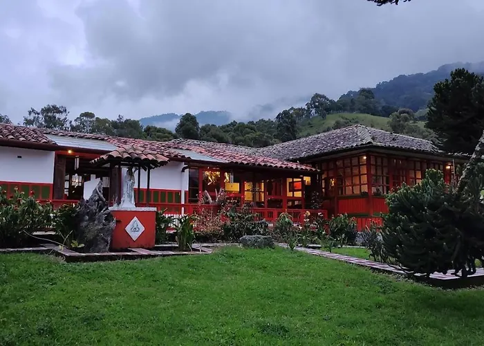 Ecohotel Pinohermoso Reserva Natural